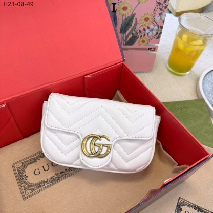 GG GG MARMONT LEATHER SUPER MINI BAG WHITE 17CM ‎476433 DTDCT 9022