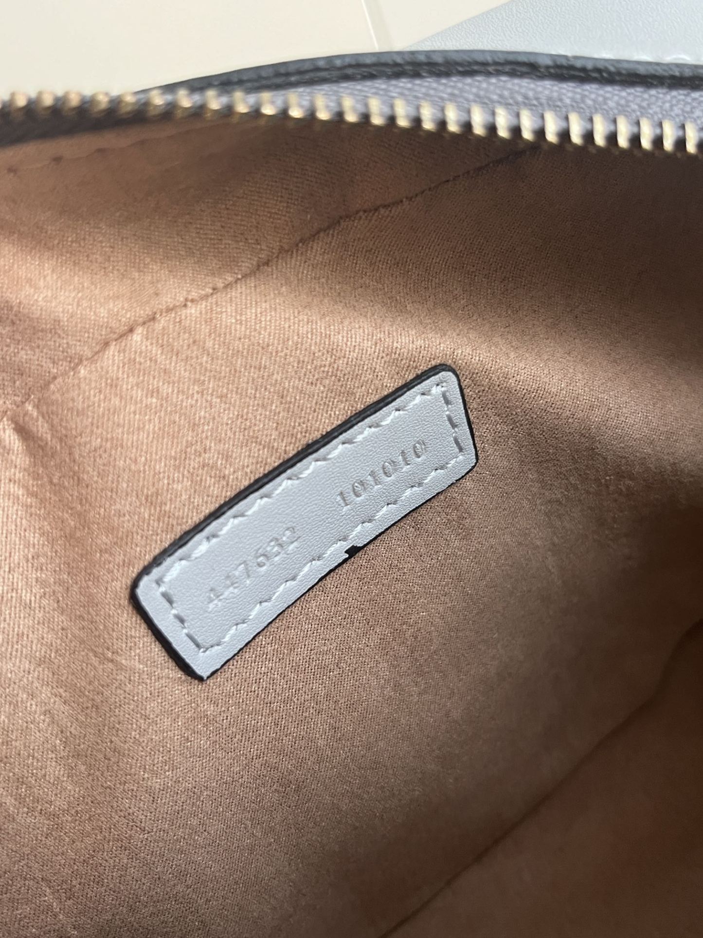 GG GG MARMONT SMALL SHOULDER BAG LIGHT GREY 24CM 447632 AABZB 1712