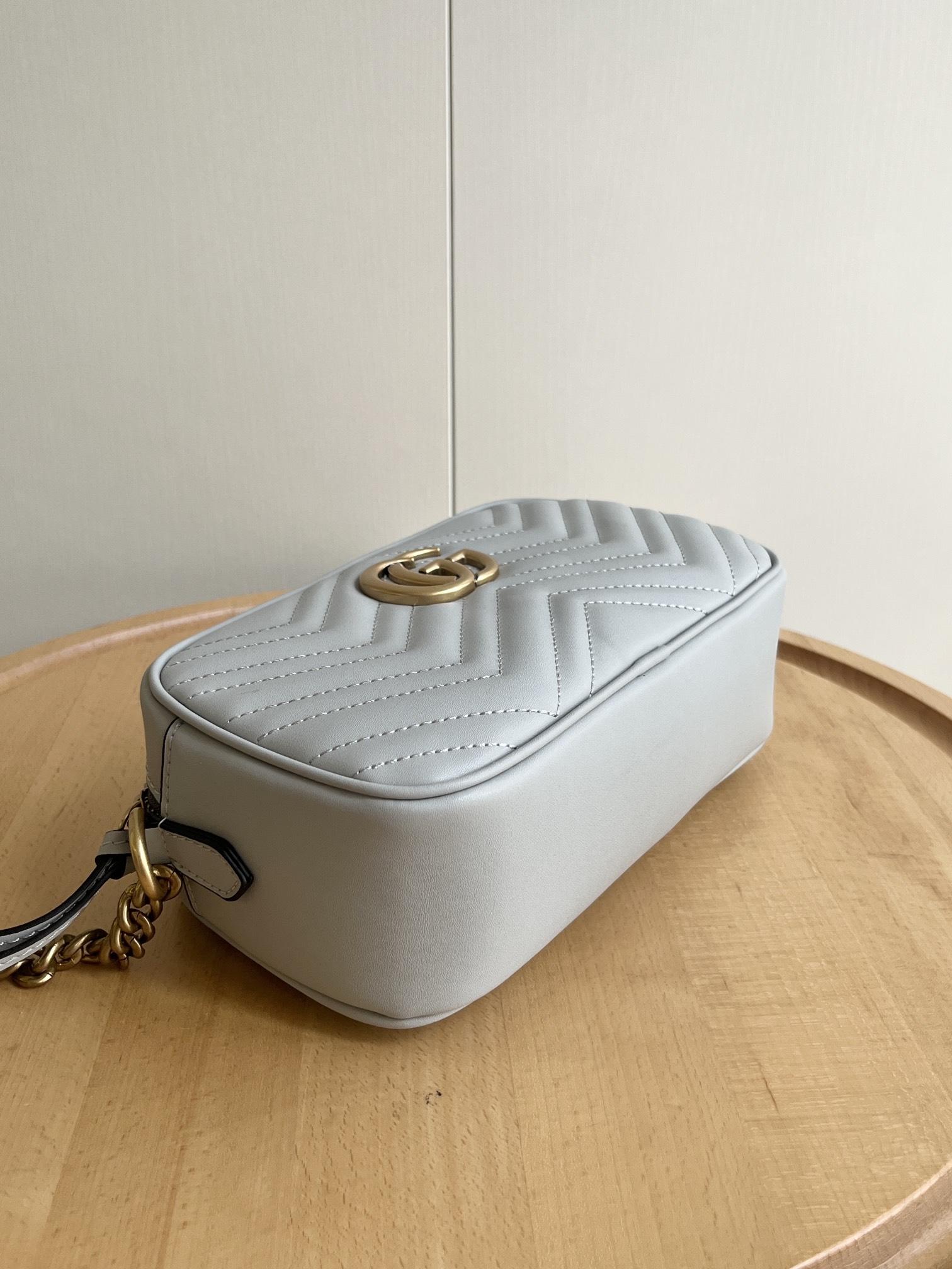 GG GG MARMONT SMALL SHOULDER BAG LIGHT GREY 24CM 447632 AABZB 1712