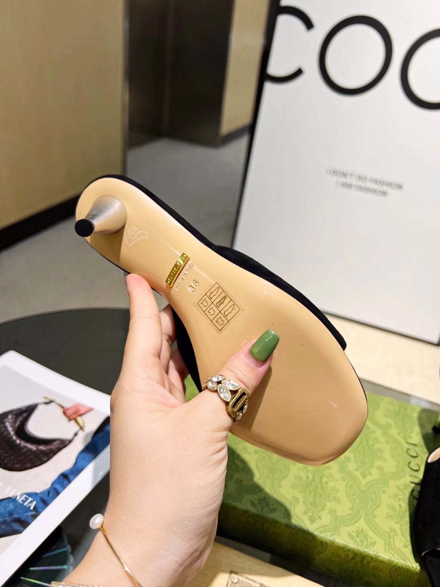 SANDAL GG BLONDIE SLIDE SANDAL BLACK