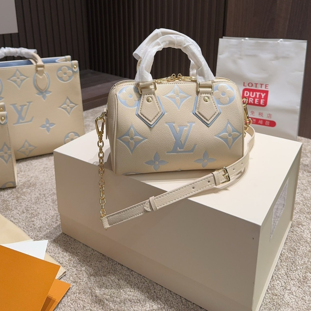 LV SPEEDY BANDOULIÈRE 20 CANDY BLUE 20CM M46883