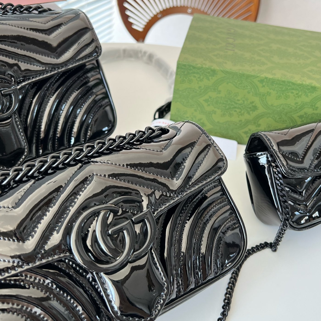 GG GG MARMONT PATENT SUPER MINI BAG BLACK PATENT 476433 AACDE 1000