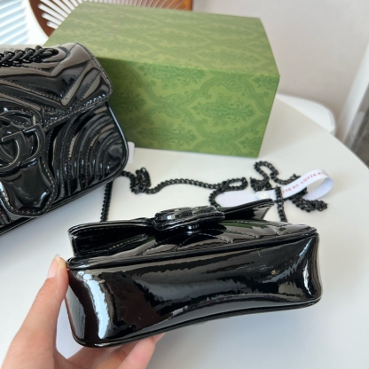 GG GG MARMONT PATENT SUPER MINI BAG BLACK PATENT 476433 AACDE 1000
