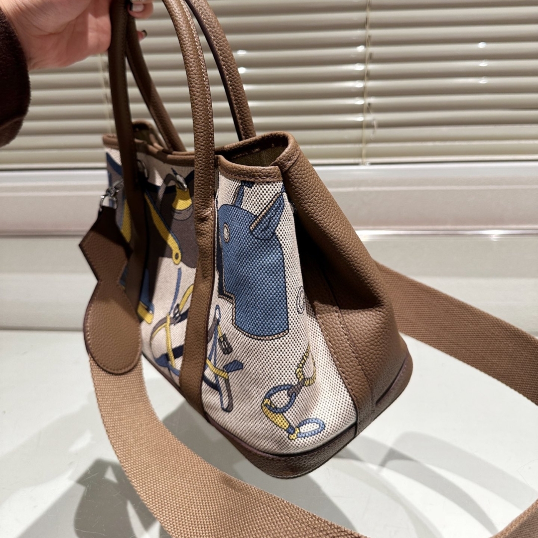 HM GARDEN PARTY LEATHER HANDBAG BROWN 30CM