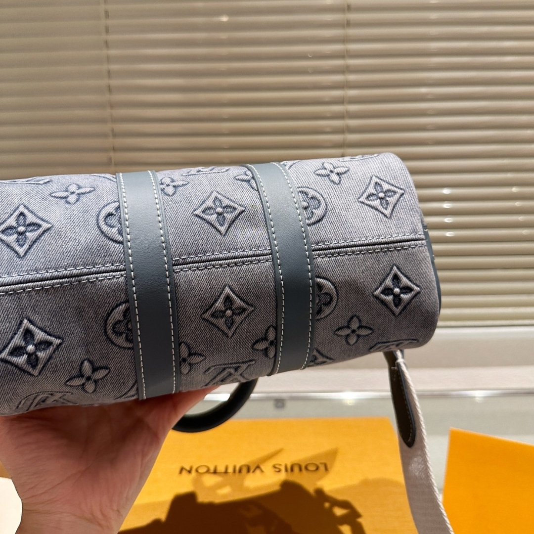 LV KEEPALL BANDOULIÈRE 25 MONOGRAM WASHED DENIM CANVAS 24CM M22762