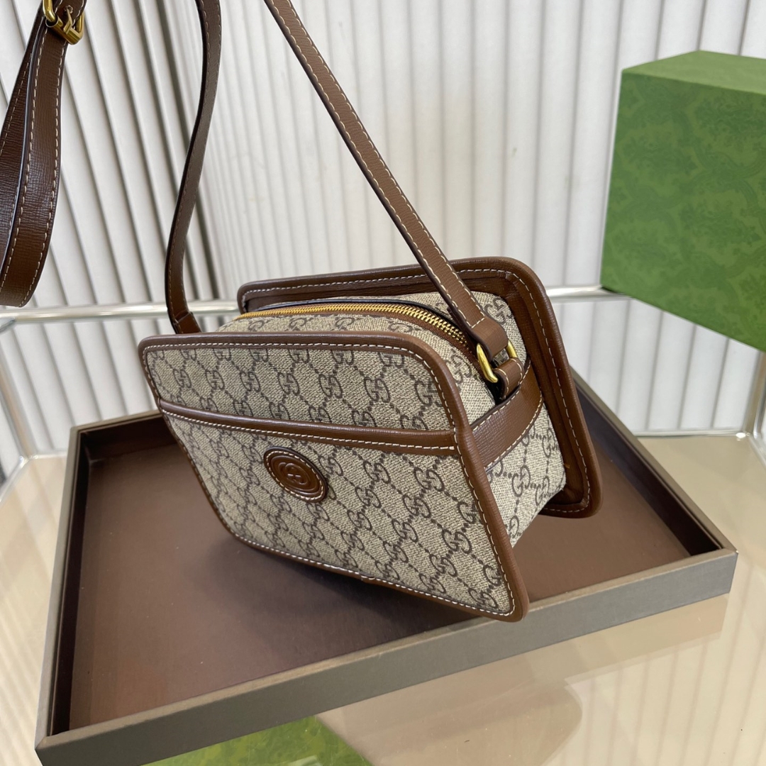 GG MINI BAG WITH INTERLOCKING G IN GG SUPREME BROWN 22CM