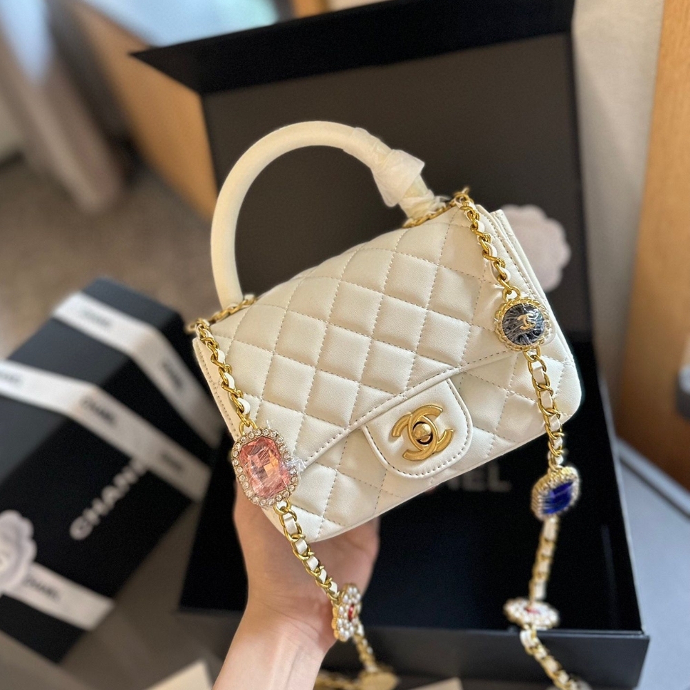 GG MINI FLAP BAG WITH TOP HANDLE BIJOUX CHAIN WHITE 18CM