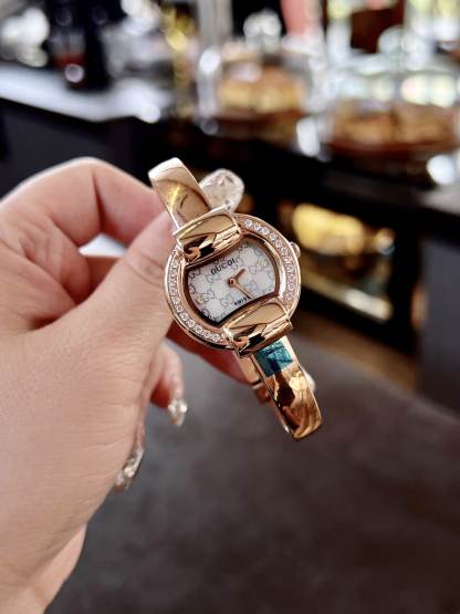 GUCCI GG BANGLE BRACELET 1400L WATCH GOLD WITH DIAMOND WHITE 25MM