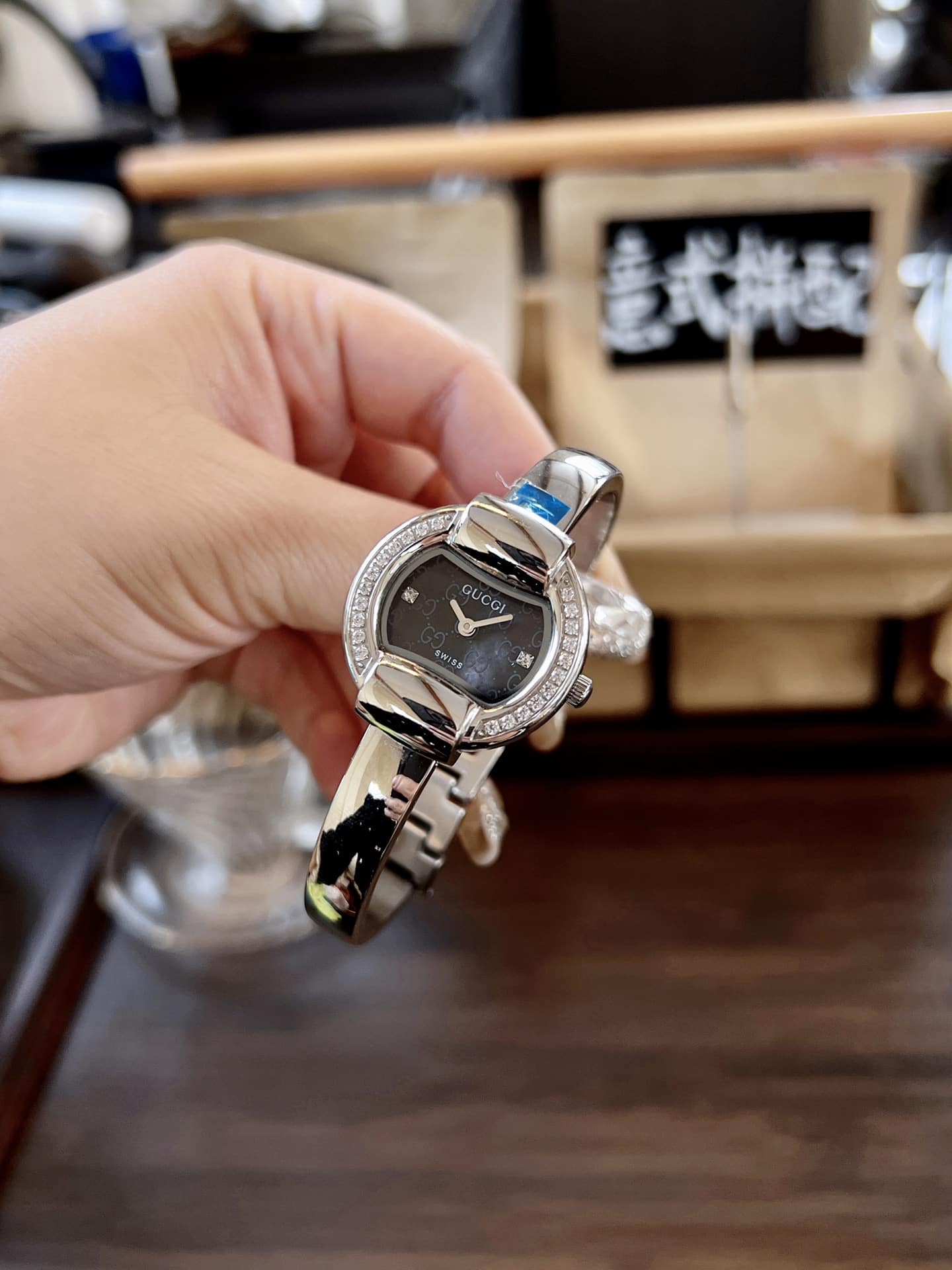 GUCCI GG BANGLE BRACELET WATCH ALLOY WITH DIAMOND BLACK 25MM