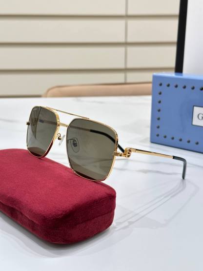 GG Pilot Urban Web Block Aviator Sunglasses GG1605S
