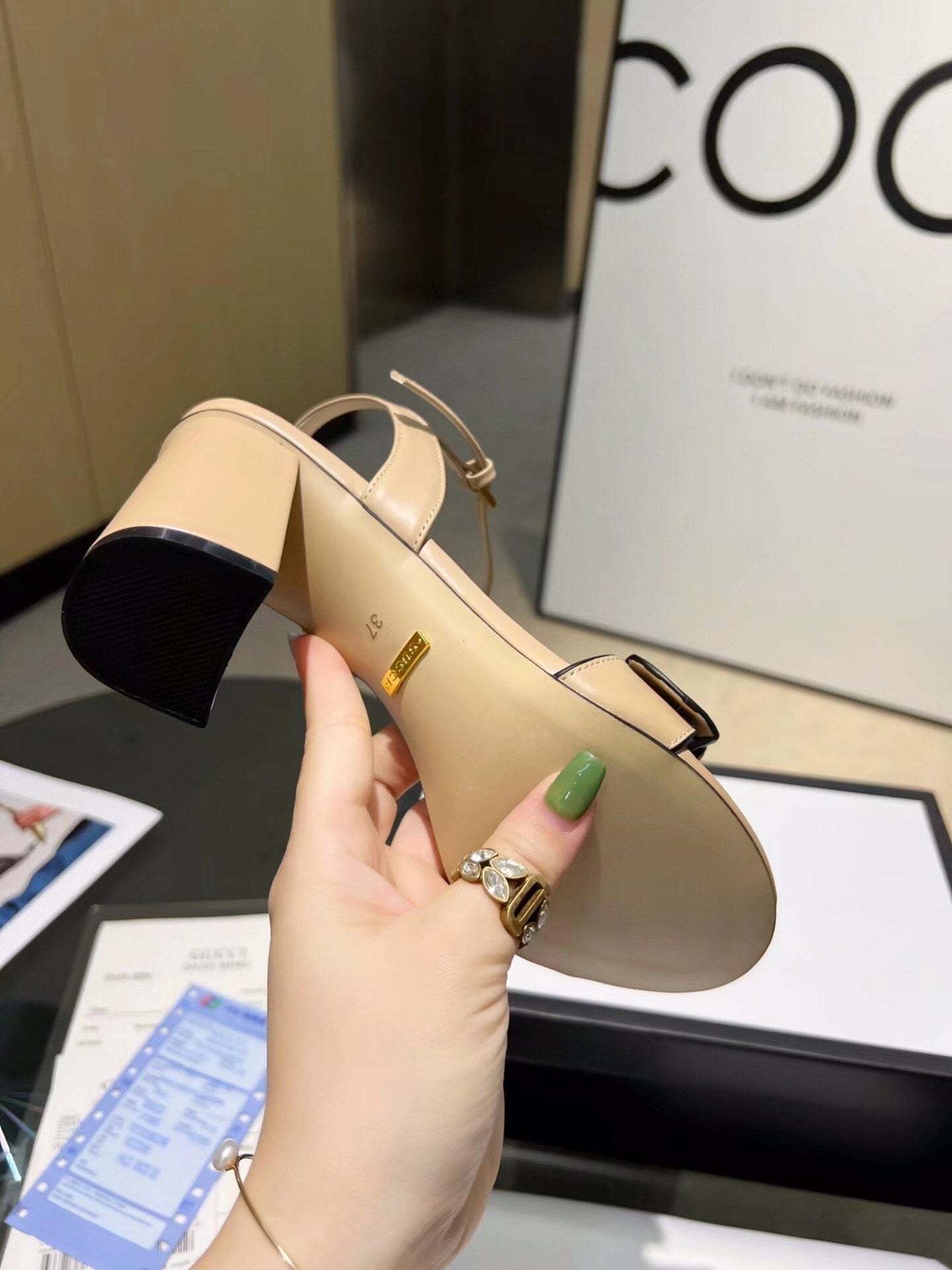 SANDAL GG LEATHER MID HEEL SANDAL BEIGE