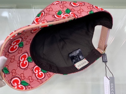 GG GG APPLE BASEBALL CAP PINK