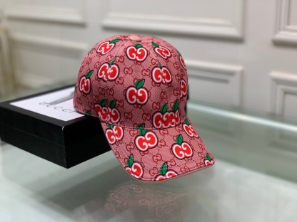 GG GG APPLE BASEBALL CAP PINK