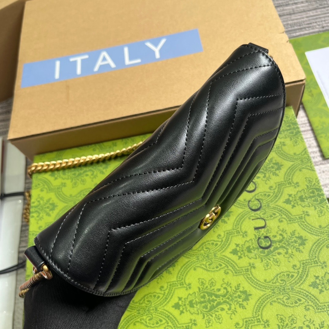 GG GG MARMONT MATELASSÉ CHAIN MINI BAG BLACK 20CM 746431 DTDHT 1000