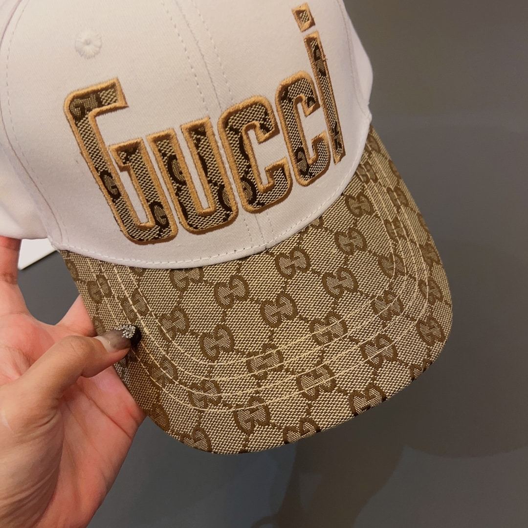 GG LETTER GG CANVAS BASEBALL CAP WHITE