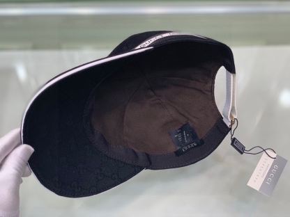 GG GG LOGO WITH BAND BASEBALL CAP BLACK