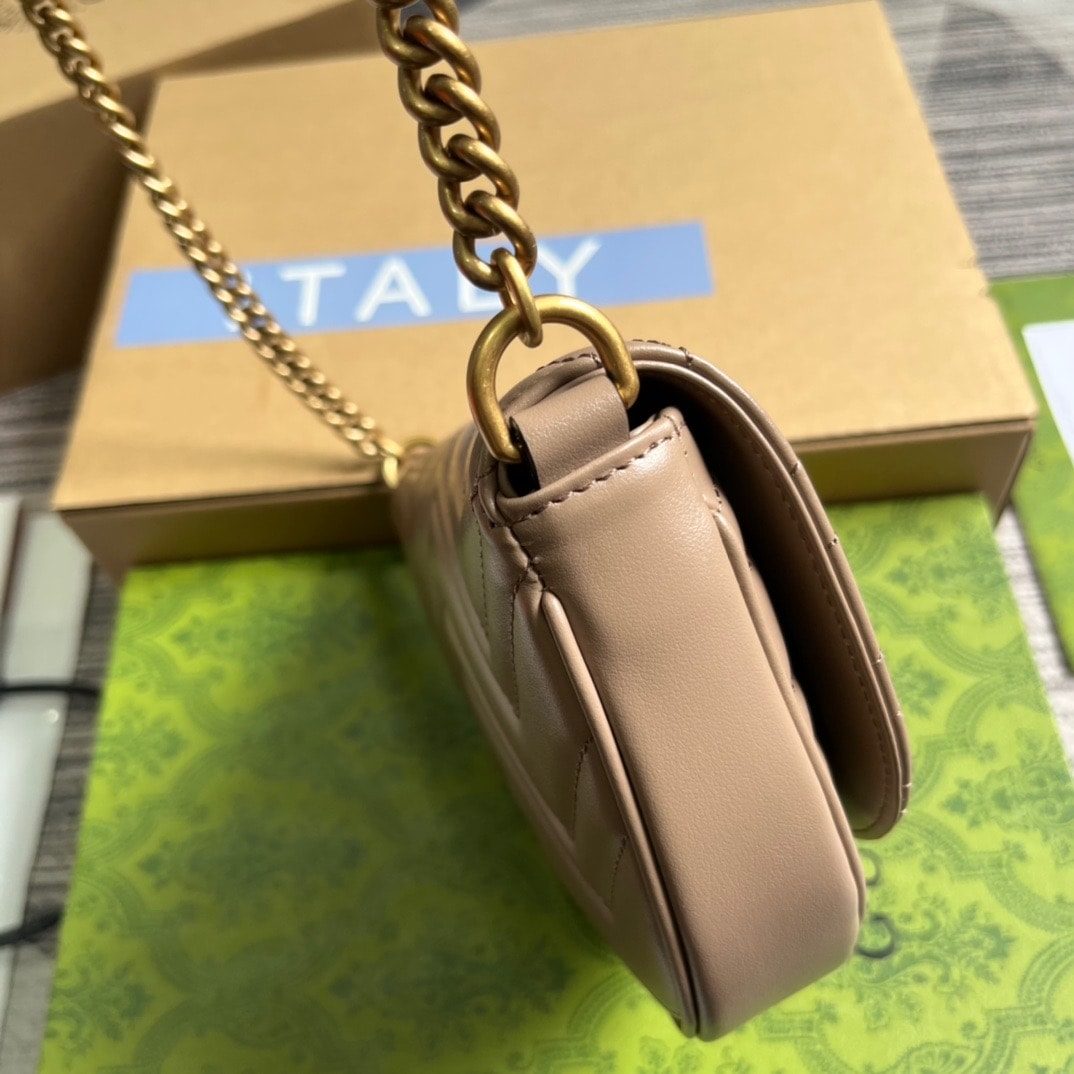 GG GG MARMONT MATELASSÉ CHAIN MINI BAG BEIGE 20CM