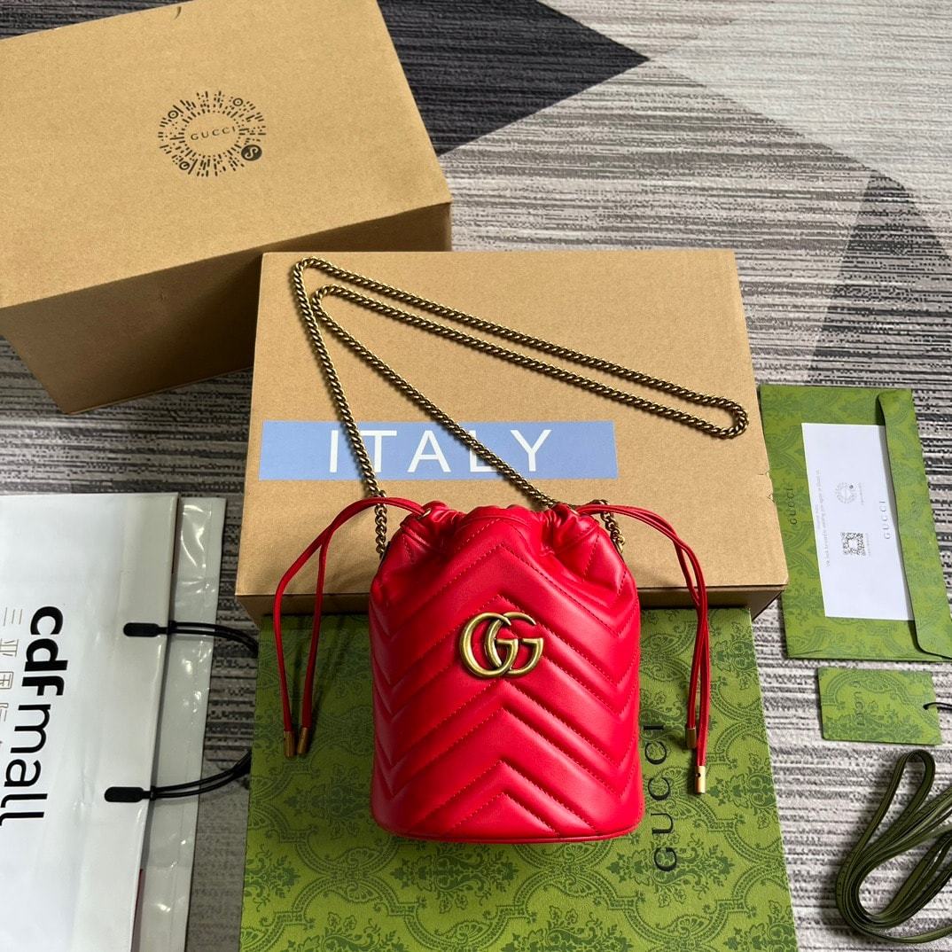 GG GG MARMONT MATELASSÉ MINI BUCKET BAG RED 13CM 575163 DTDHT 6832