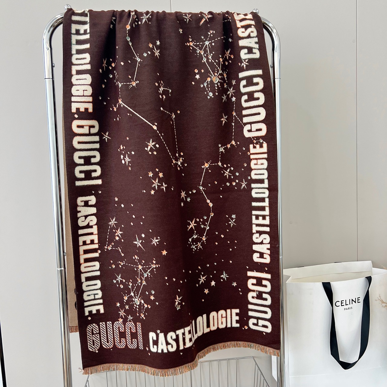 GG CASHMERE STAR JACQUARD SCARF BROWN