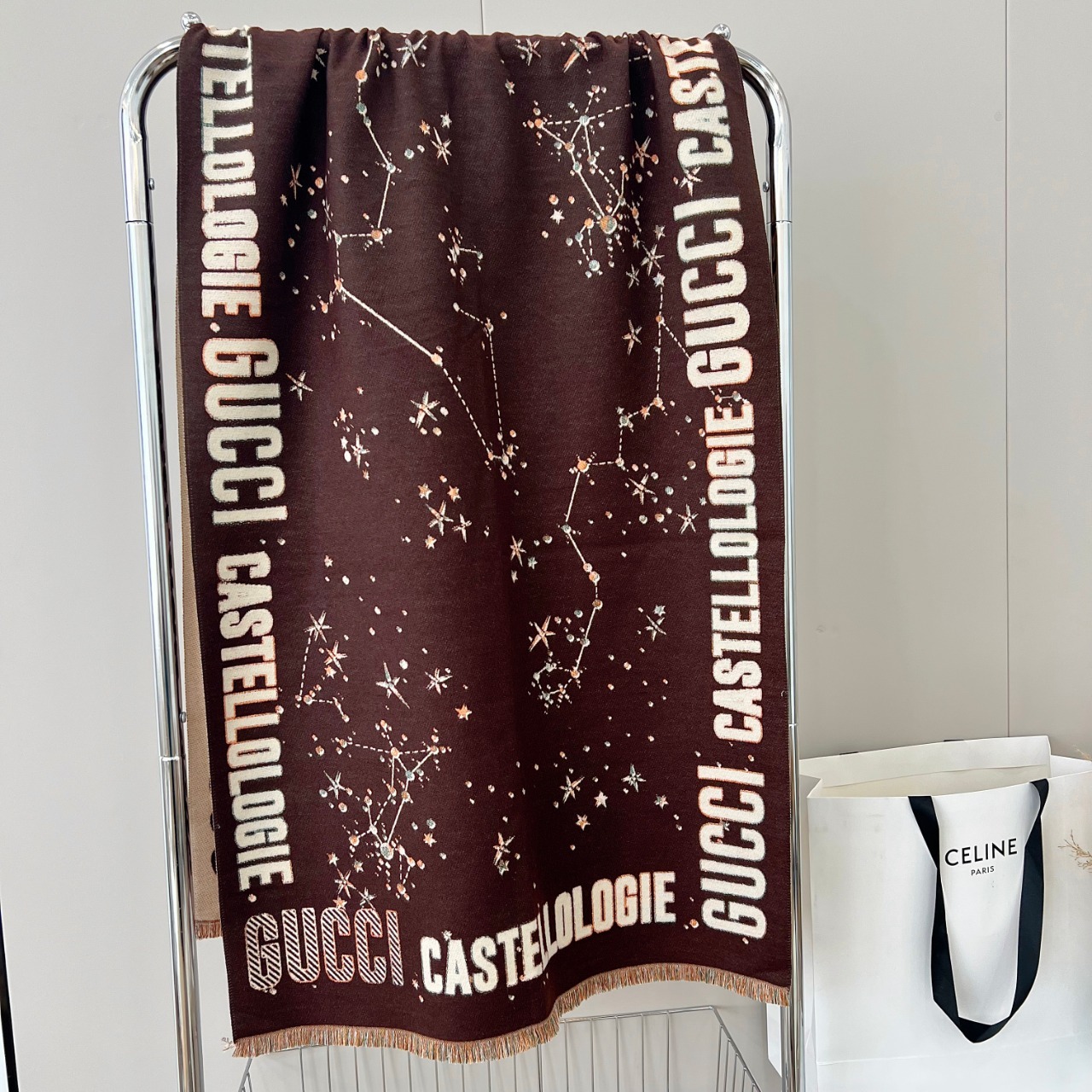 GG CASHMERE STAR JACQUARD SCARF BROWN