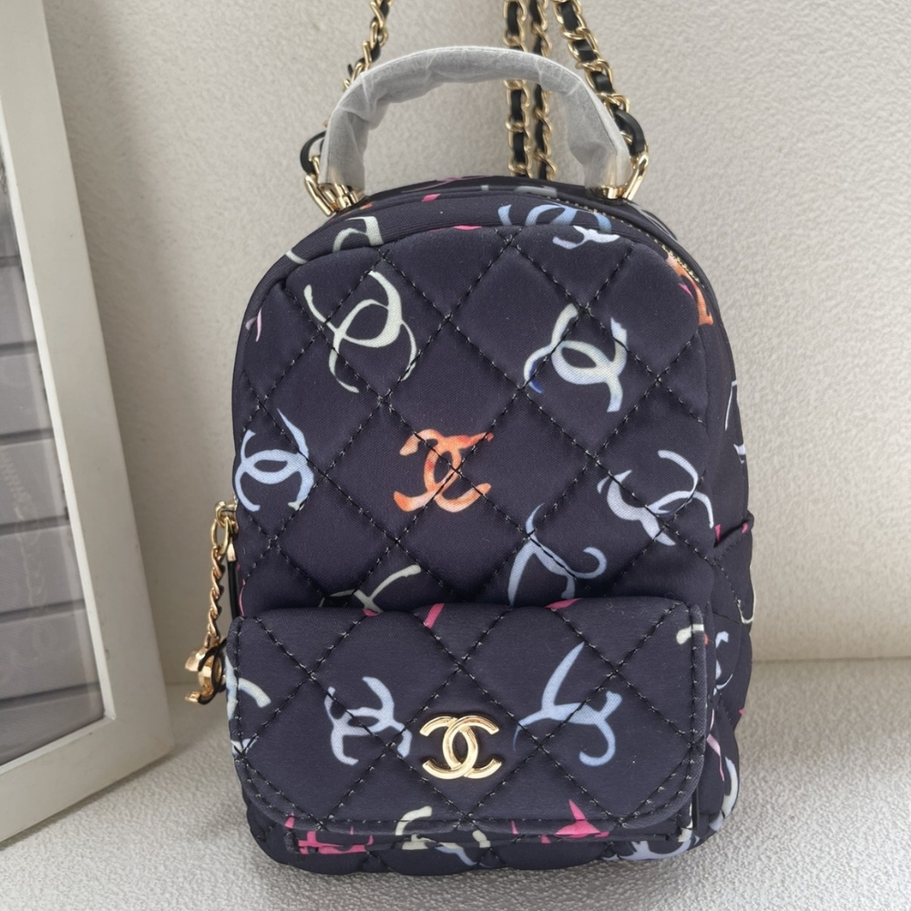 CC CLASSIC MINI BACKPACK MULTICOLOUR 18CM AP3753 B16230 NX049