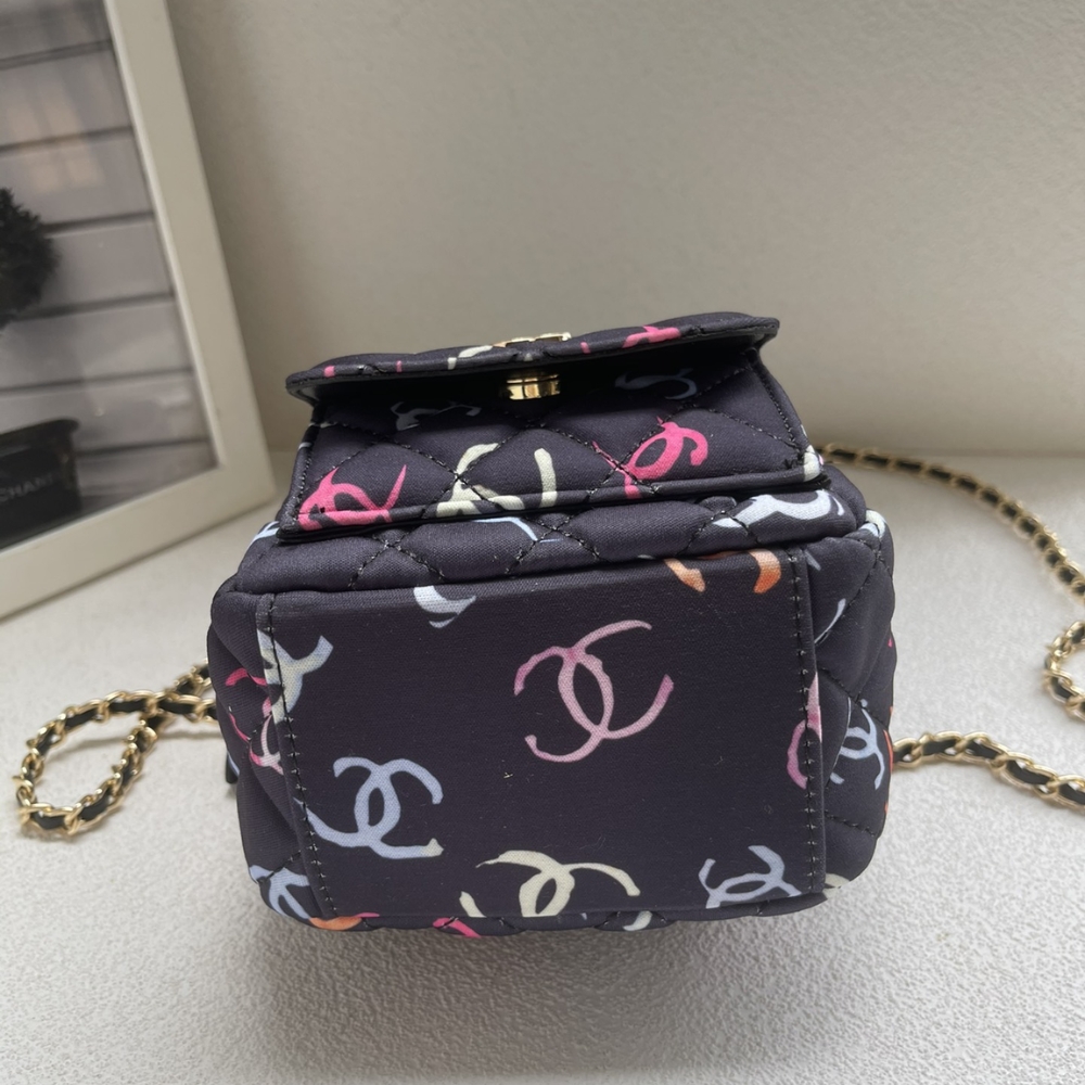 CC CLASSIC MINI BACKPACK MULTICOLOUR 18CM AP3753 B16230 NX049