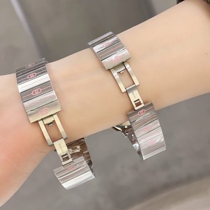 GUCCI GRIP WATCH PINK ENAMEL 38MM YA157438