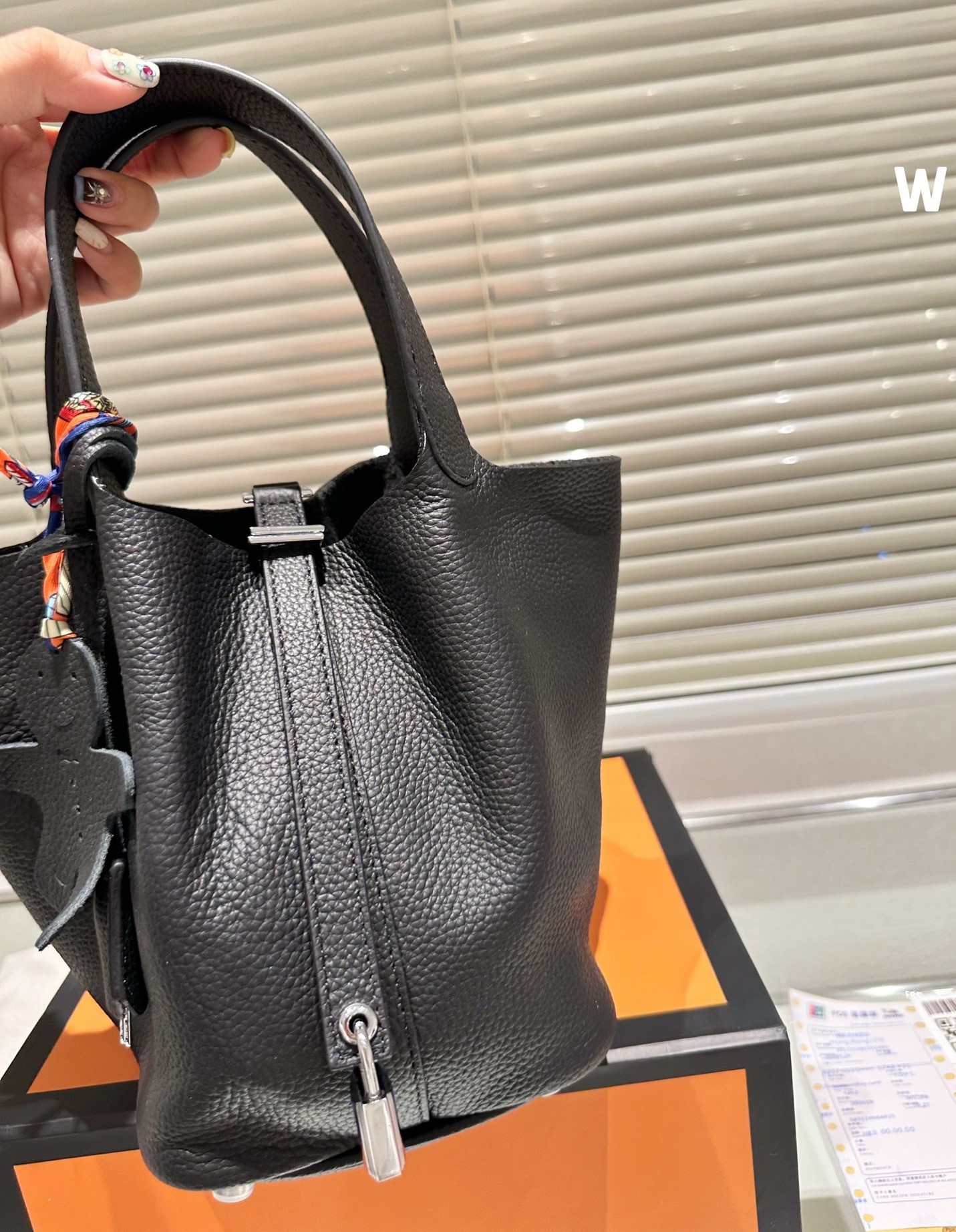 HM PICOTIN LOCK 18 WITH CHARM BLACK 18CM