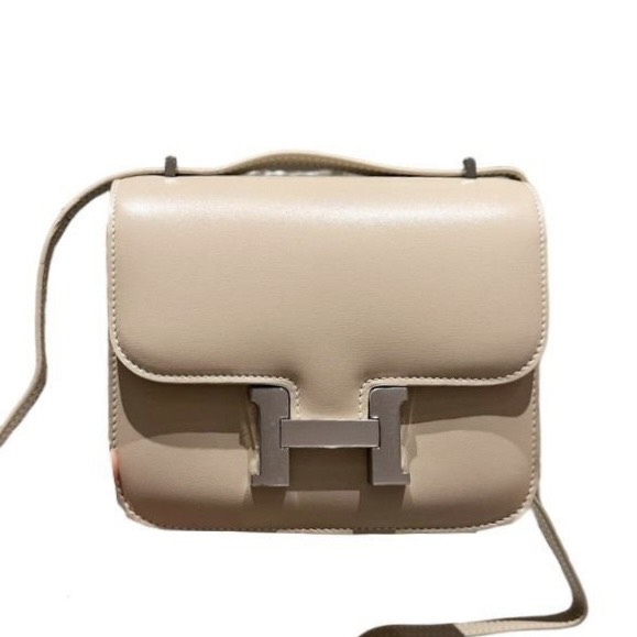 HM CONSTANCE LEATHER BAG BEIGE 18CM