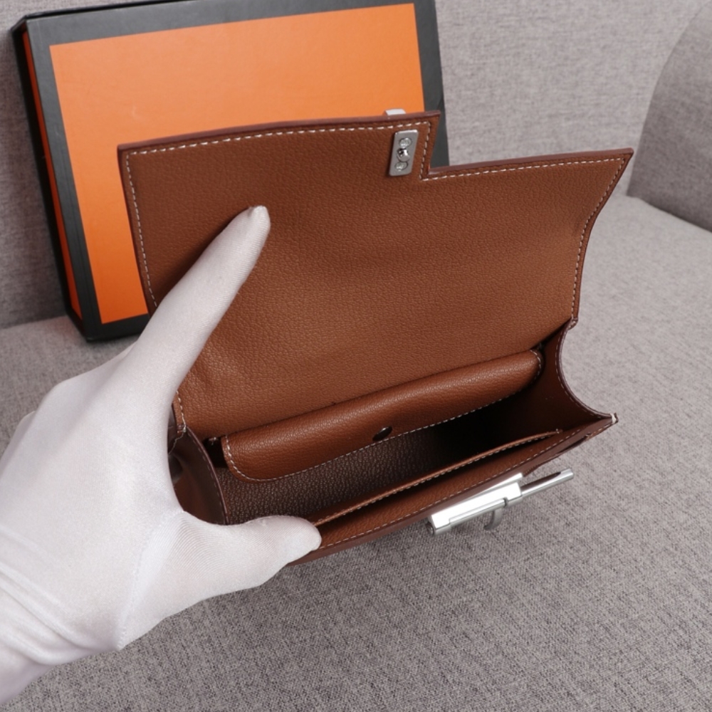 HM VERROU CHAIN LOCK MINI BAG BROWN 17CM