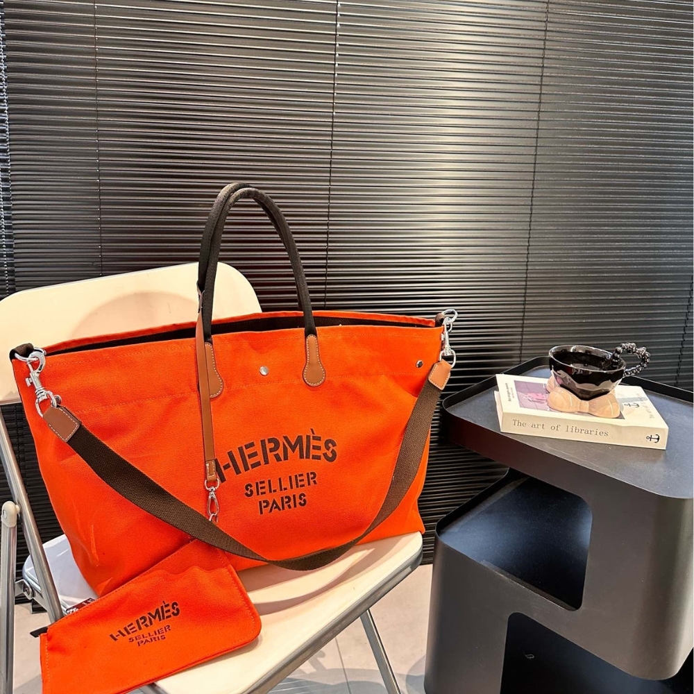 HM FOURRE TOUT DU CAVALIER BAG ORRANGE 42CM