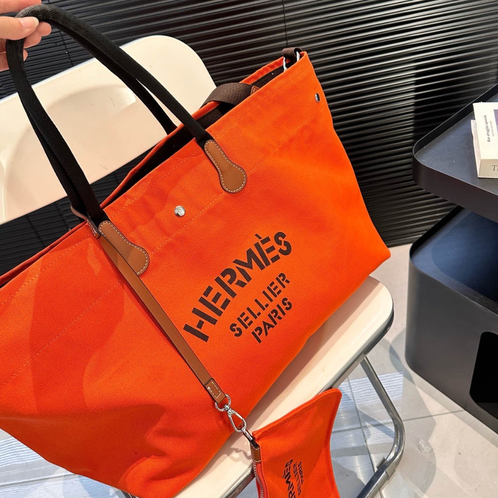 HM FOURRE TOUT DU CAVALIER BAG ORRANGE 42CM