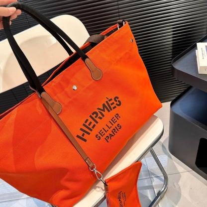 HM FOURRE TOUT DU CAVALIER BAG ORRANGE 42CM