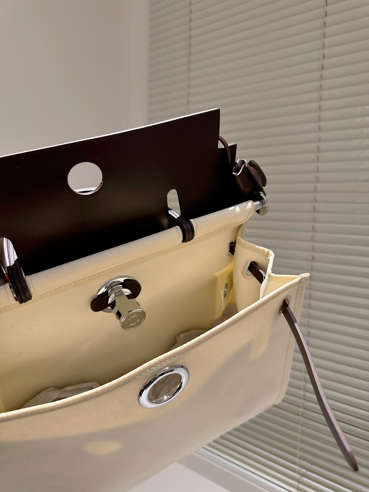 HM VACHE HUNTER TOILE HERBAG ZIP 31 BEIGE 31CM