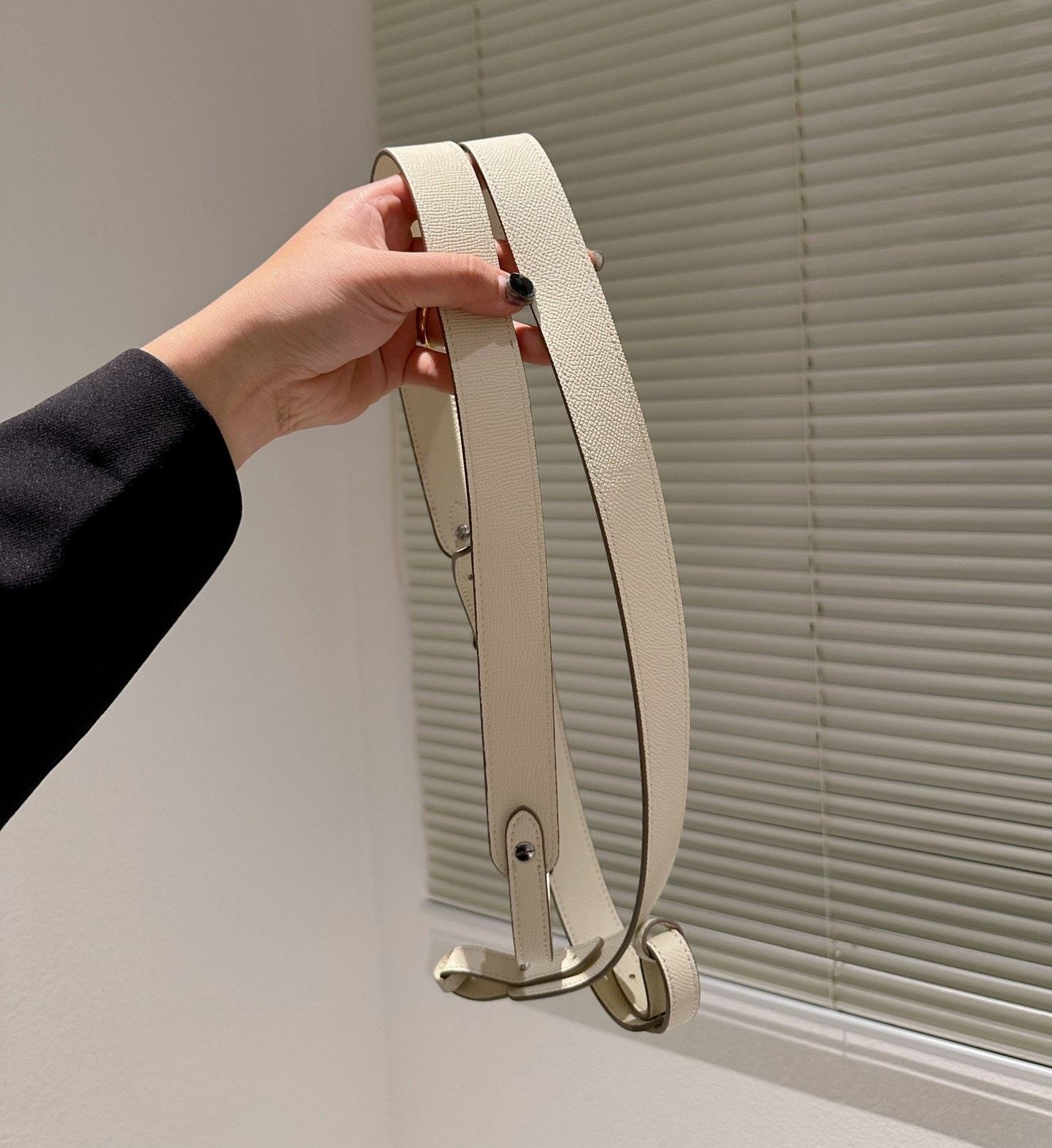 HM KELLY DEPECHES 25 POUCH BEIGE 25CM