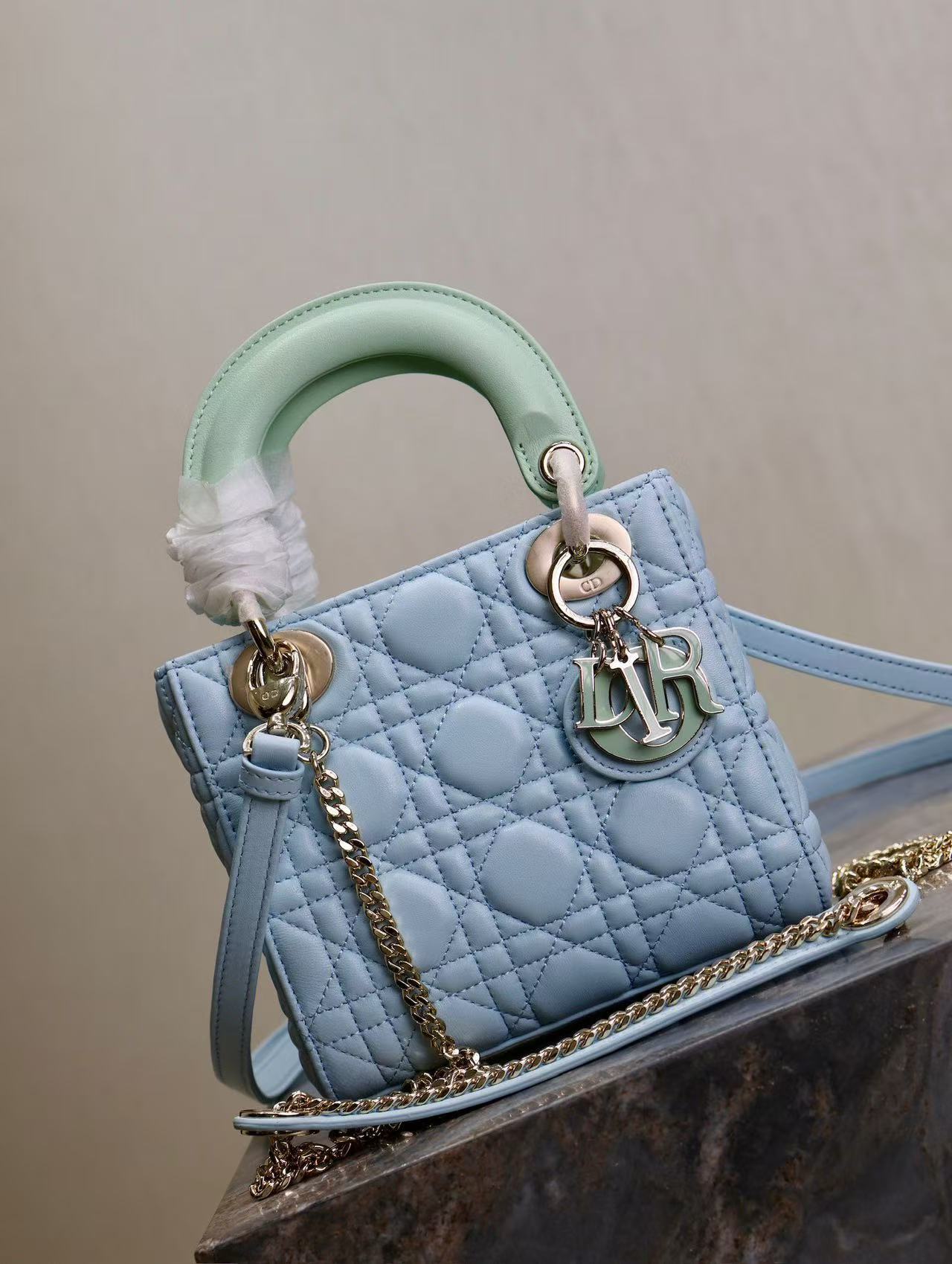 CD Mini Lady 17 Light Blue Mint Lambskin