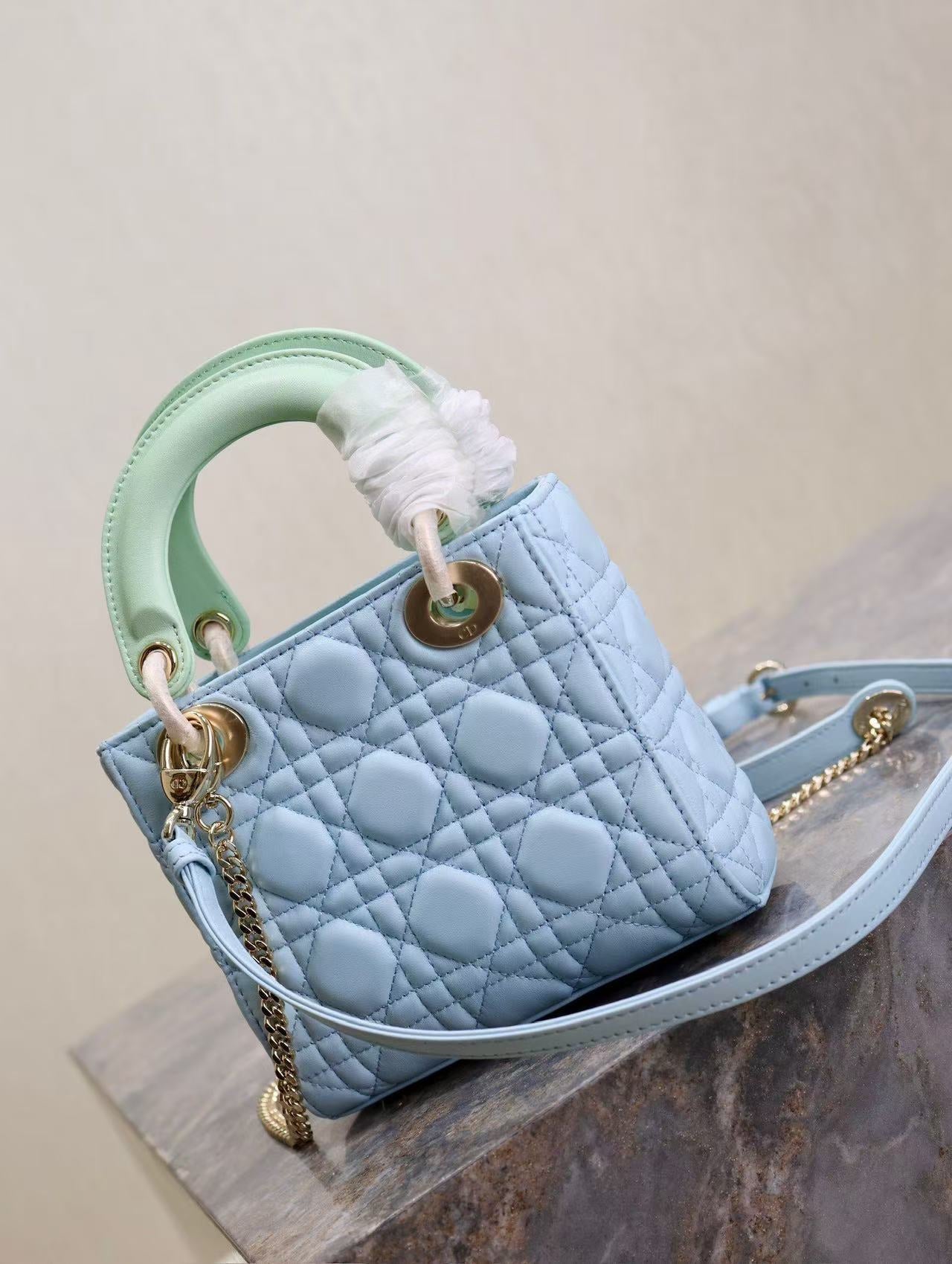 CD Mini Lady 17 Light Blue Mint Lambskin