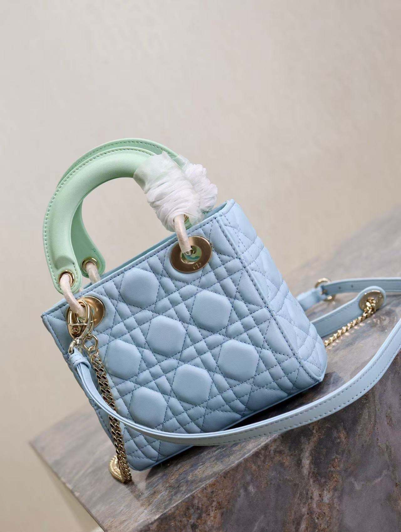 CD Mini Lady 17 Light Blue Mint Lambskin