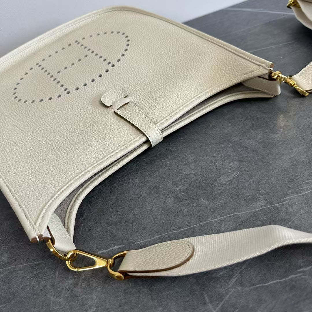 Evelyne 29cm Beige Togo Gold Shw