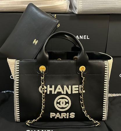 CC 25 Large Crochet Deauville Shopping Bag 34cm Black