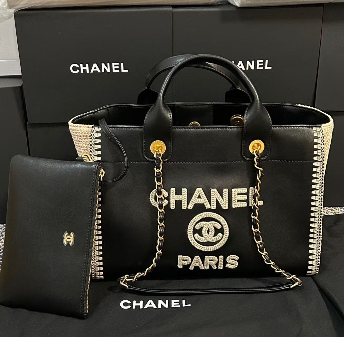 CC 25 Large Crochet Deauville Shopping Bag 34cm Black