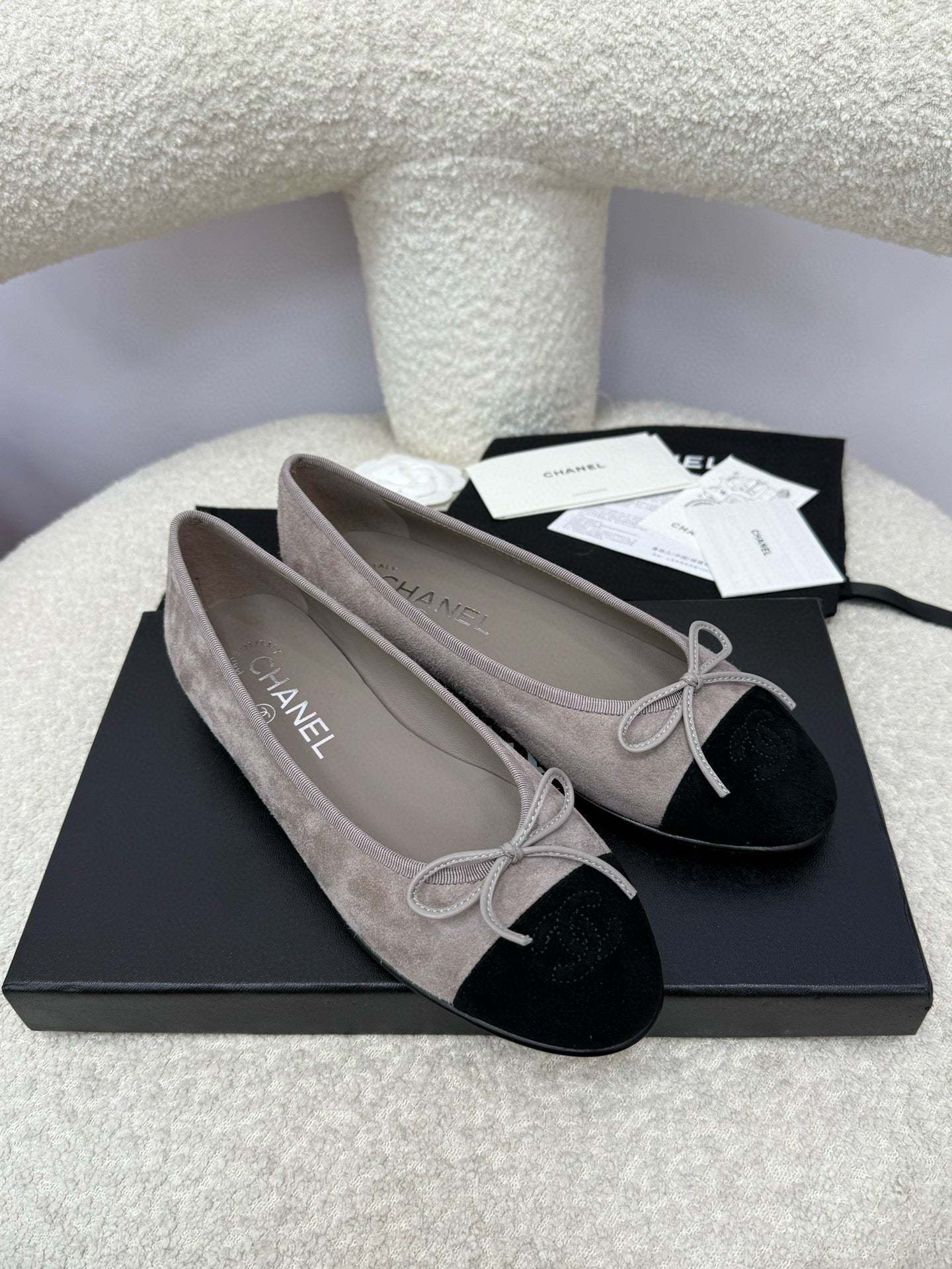 CC 25A Ballet Flat Dark Grey Black Suede
