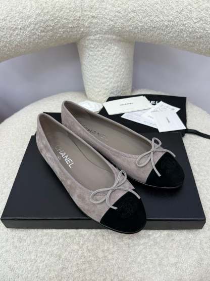 CC 25A Ballet Flat Dark Grey Black Suede