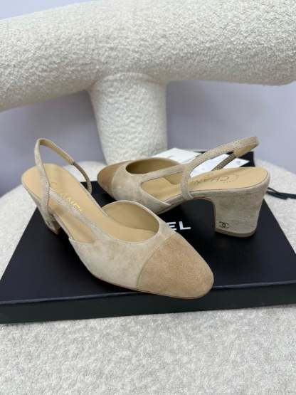 CC 25A Slingback Dark Beige Suede