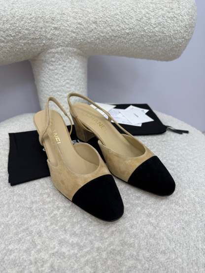CC 25A Slingback Beige Suede