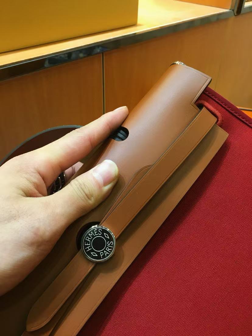 HM 2025 Herbag Zip 31 Dark Red Brown Leather Canvas