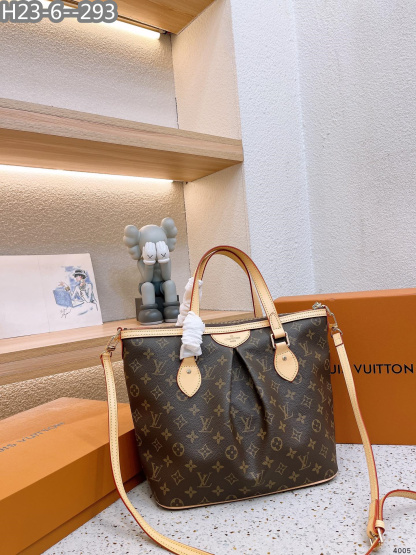 LV PALERMO PM MONOGRAM SHOULDER BAG 31CM