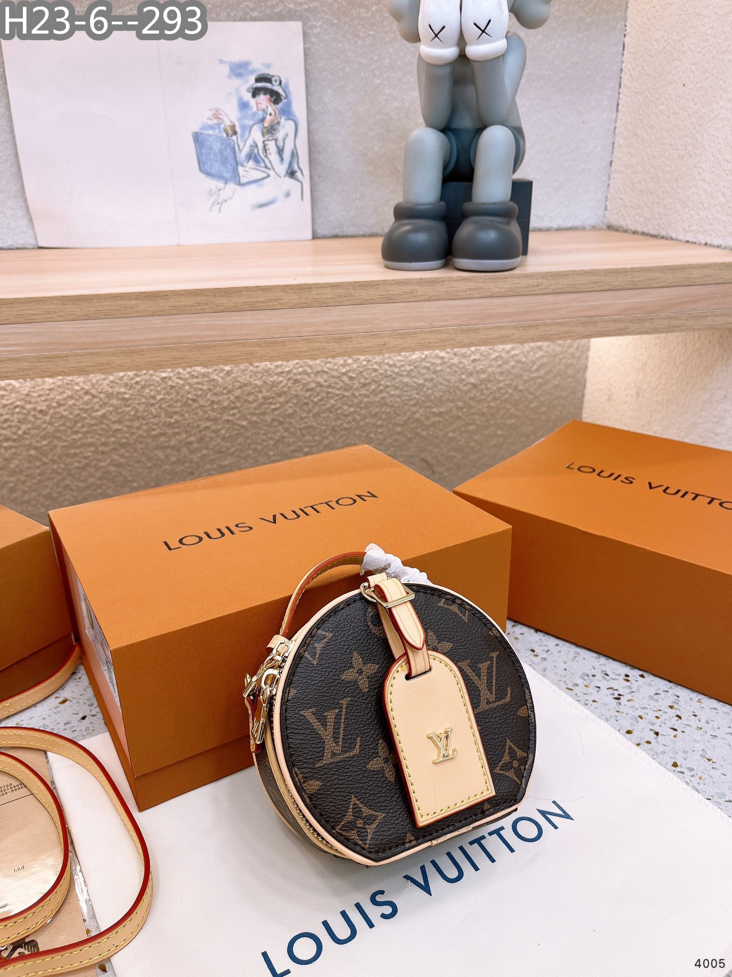 LV PETITE BOITE CHAPEAU BEIGE AND BROWN 13CM