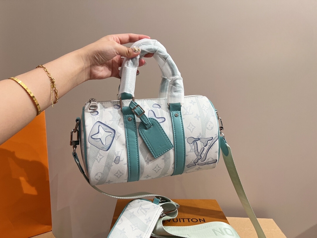 LV KEEPALL BANDOULIERE TRAVEL BAG 25CM M22527