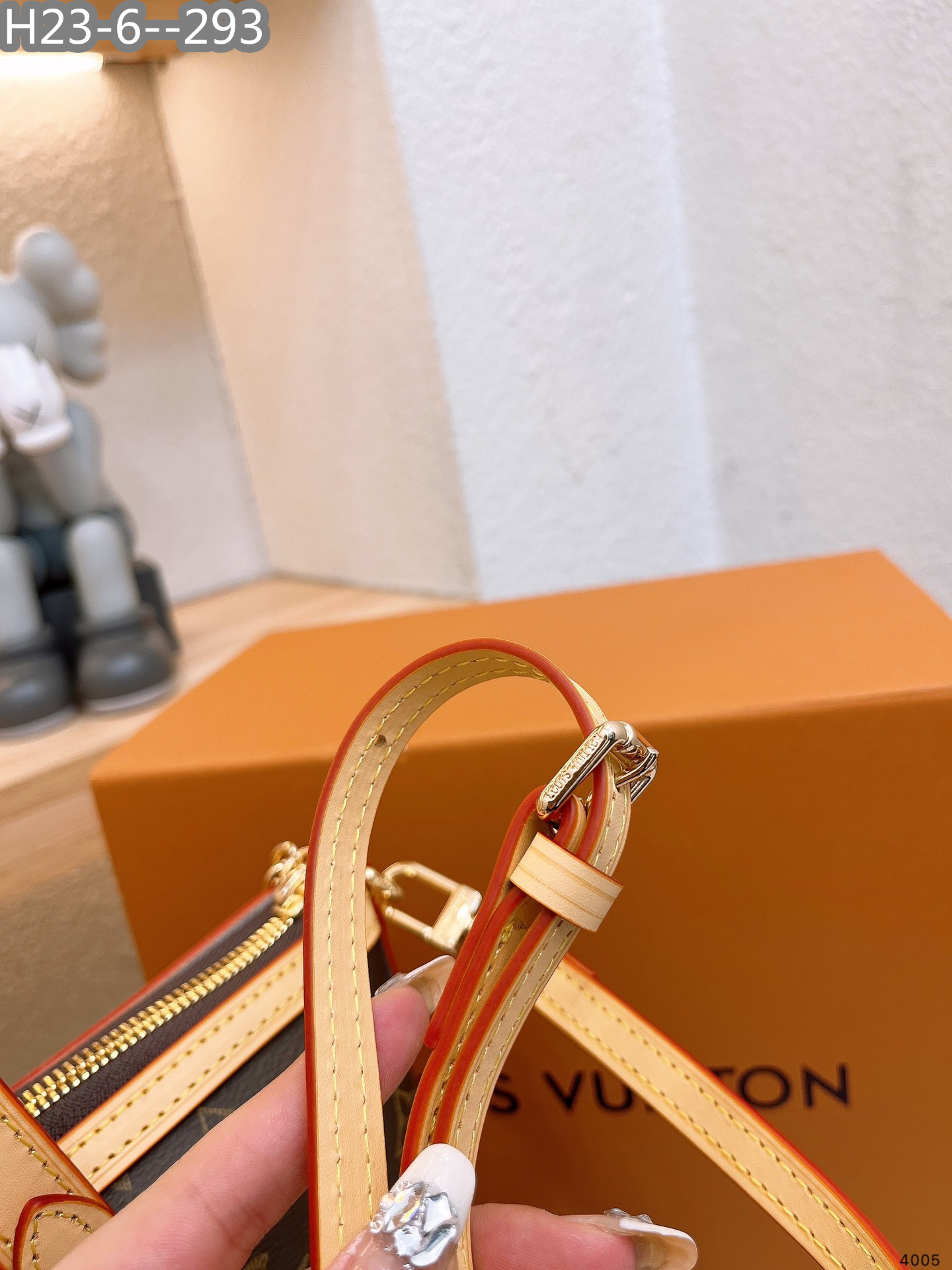 LV PALERMO PM MONOGRAM SHOULDER BAG 31CM